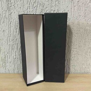 CAIXA PRETA PARA 1 GARRAFA