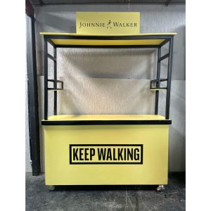 CARRINHO JOHNNIE WALKER KEEP WALKING PRETO E AMARELO